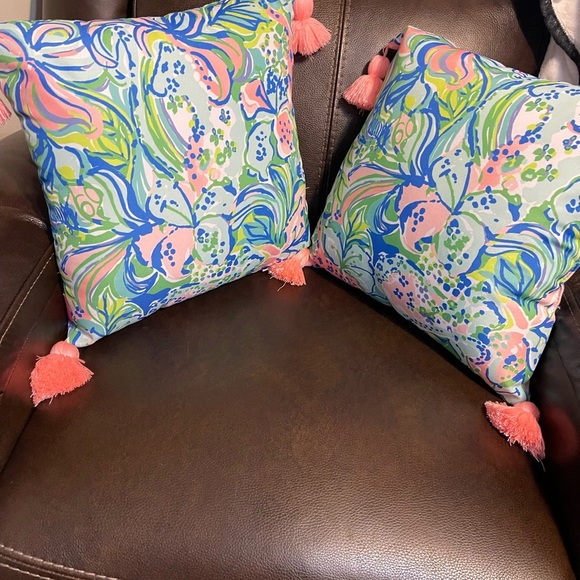 Lilly Pulitzer Other - Lilly Pulitzer Vibrant Floral Throw Pillows with Pink Tassels